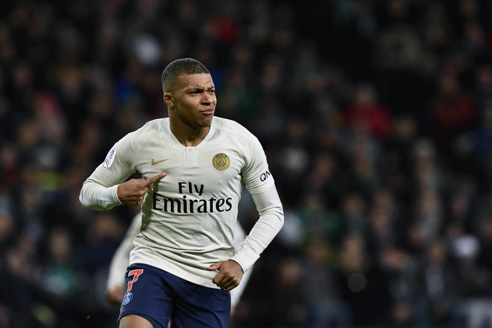 退役又复出！太阳报：35岁前英超前锋沃格霍恩加盟英第七级联赛队